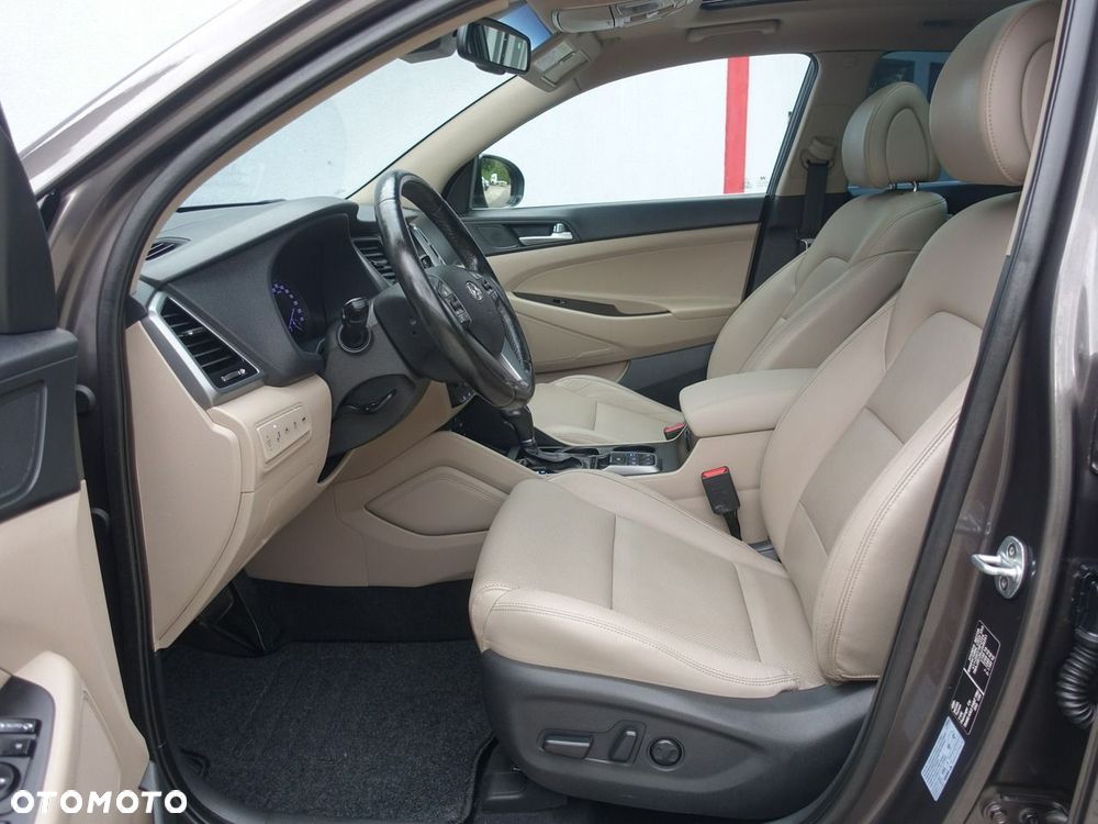 Hyundai Tucson 1.6 T-GDi Premium 4WD DCT - 10