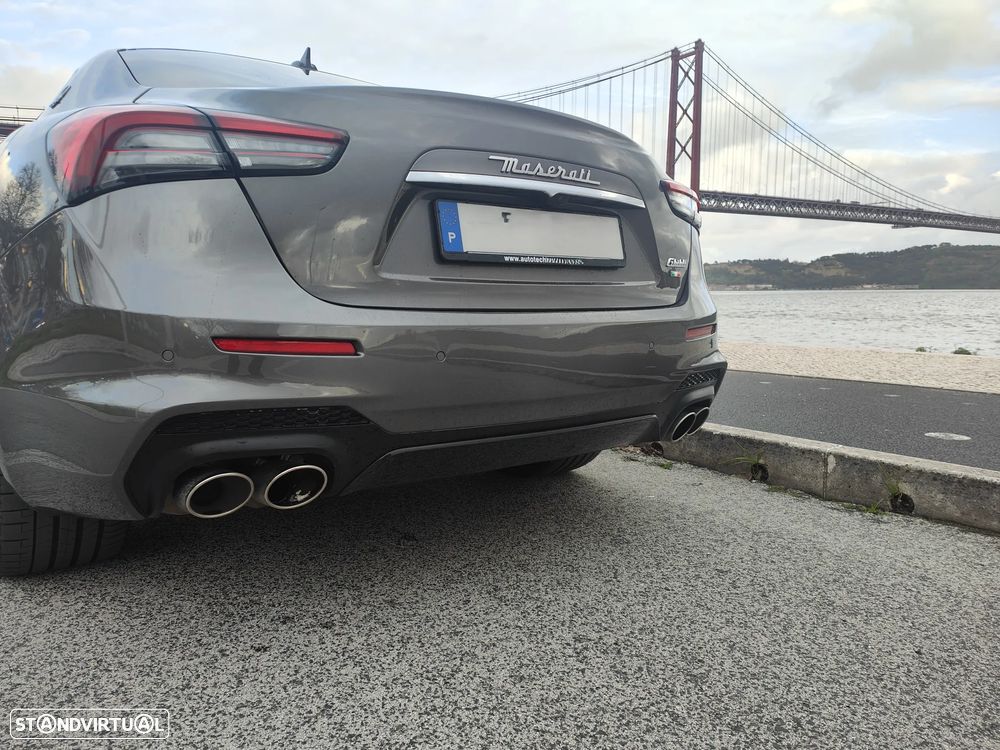 Maserati Ghibli Hybrid GranSport - 5