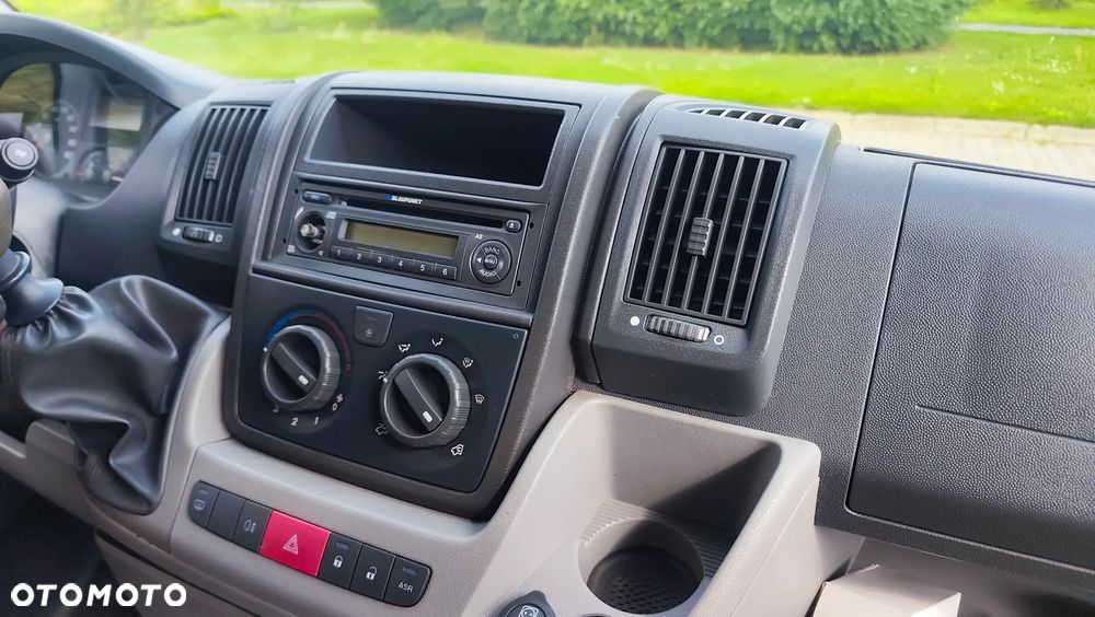Fiat Ducato L1H1 teilverglast - 37