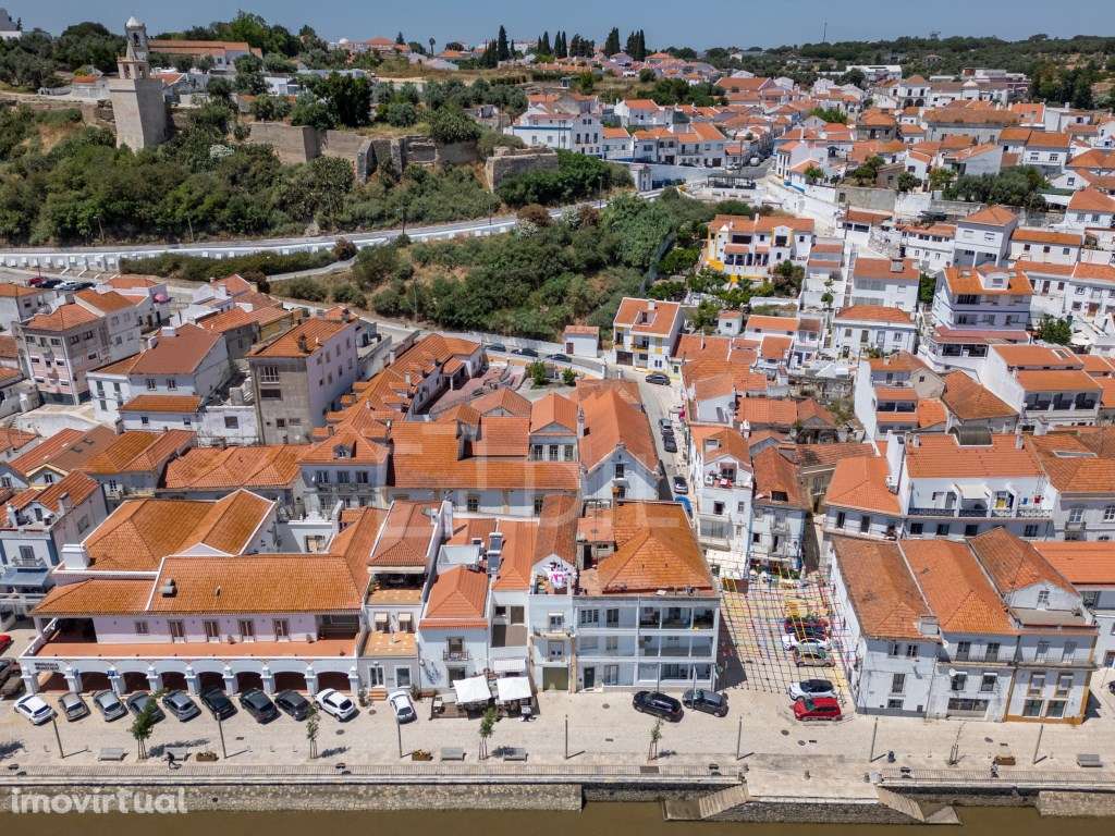 Prédio de 2 pisos com projeto aprovado na zona ARU de Alcácer do Sal. - Grande imagem: 3/17