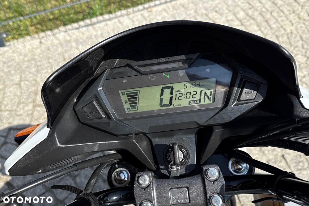 Honda CBF - 16