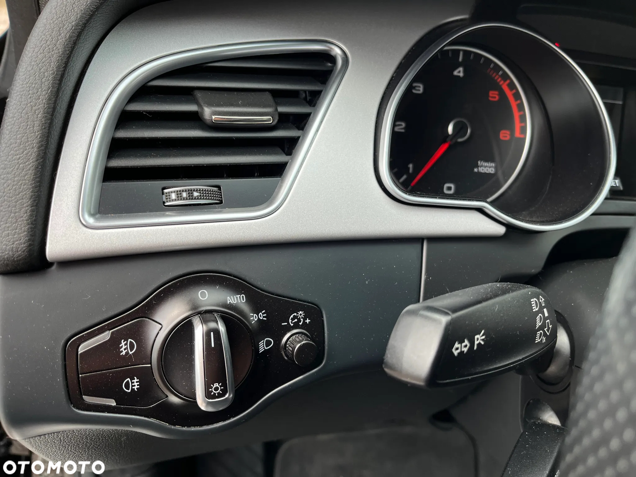 Audi A5 2.0 TDI Sportback DPF (clean diesel) multitronic - 24