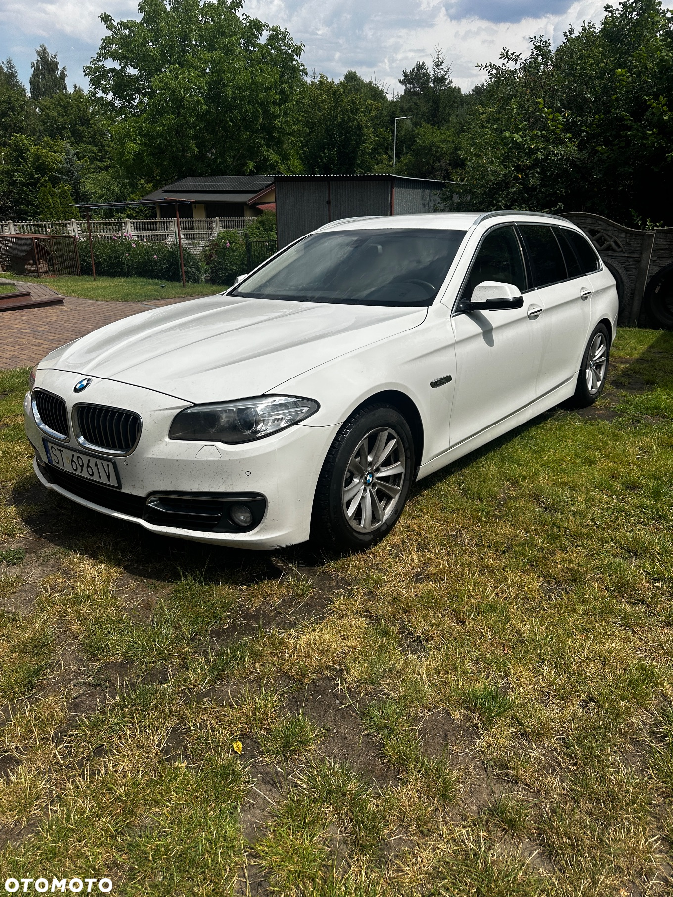 BMW Seria 5 520d Luxury Line - 2