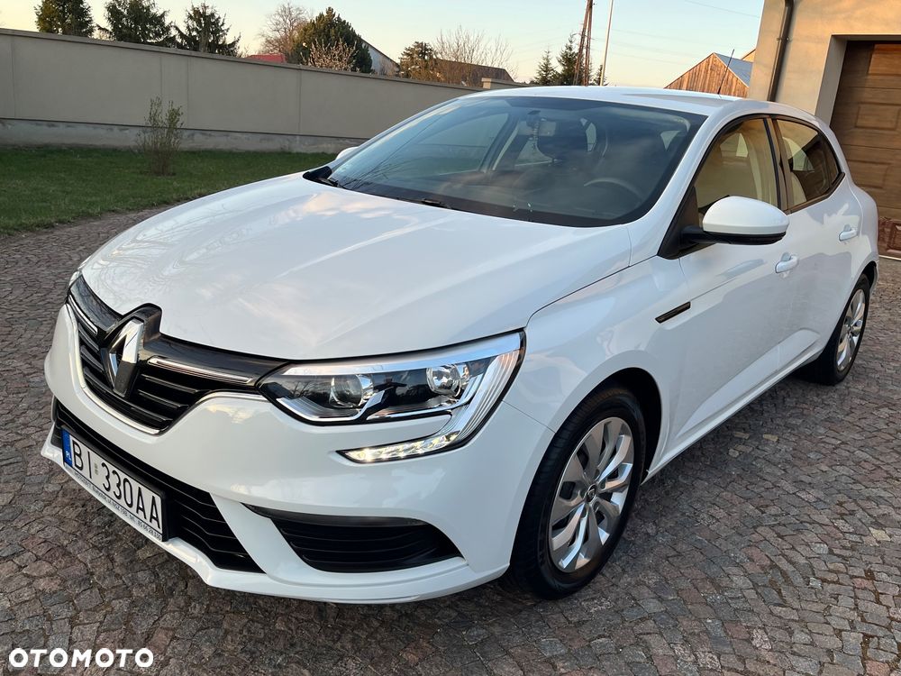 Renault Megane 1.6 SCe Life - 4