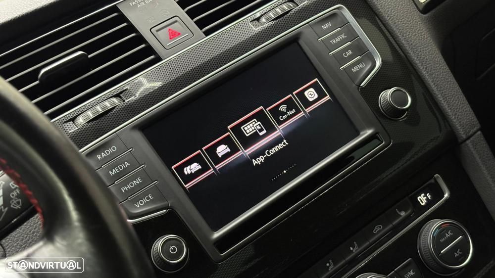 VW Golf 2.0 TSi GTi - 21
