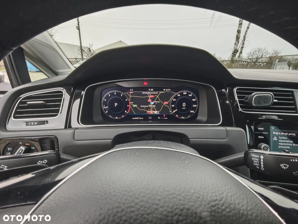 Volkswagen Golf 1.5 TSI BMT Evo Highline DSG - 10