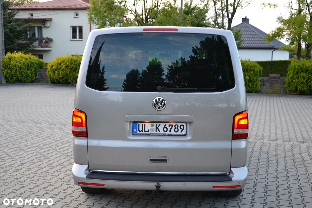 Volkswagen Multivan - 5