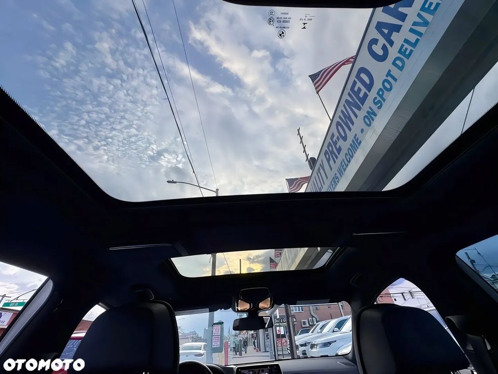 BMW Seria 7 740i sport - 12