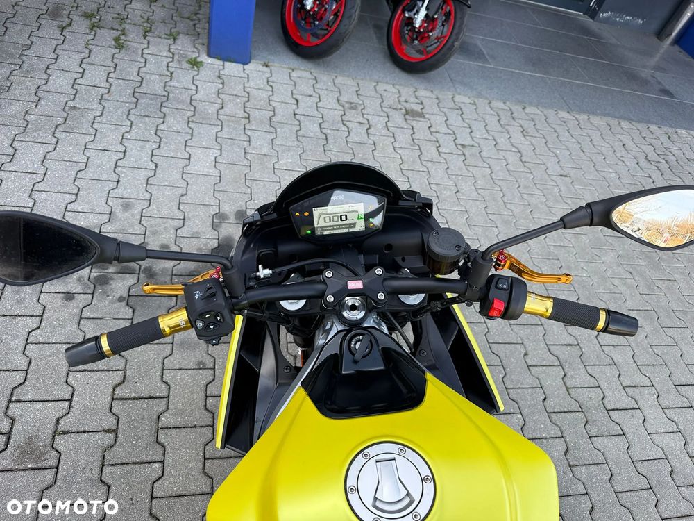 Aprilia Tuono - 7