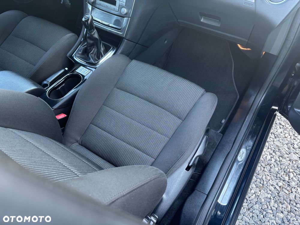 Ford Mondeo 2.0 Viva Titanium - 18