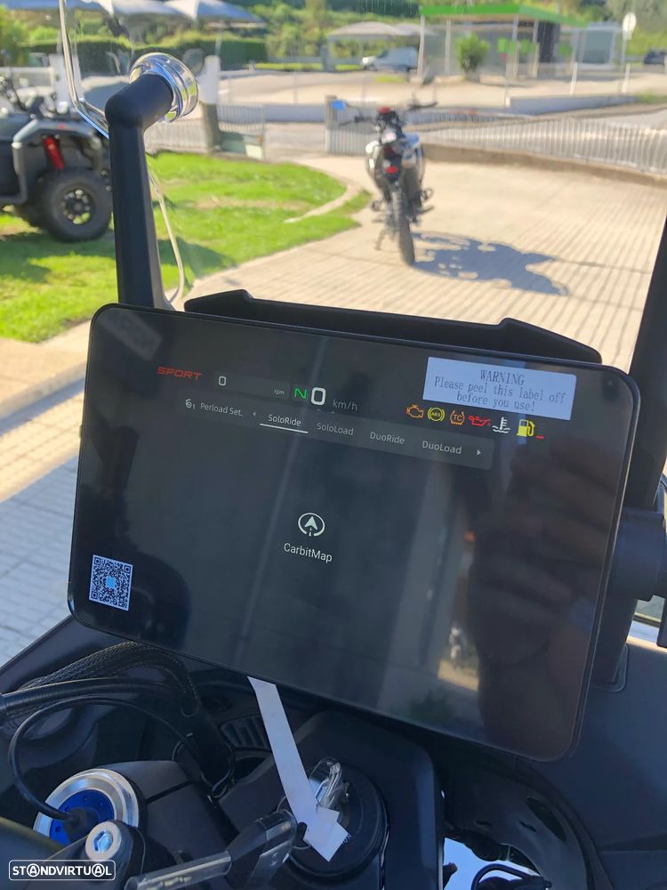 CF Moto 800MT ES - 18
