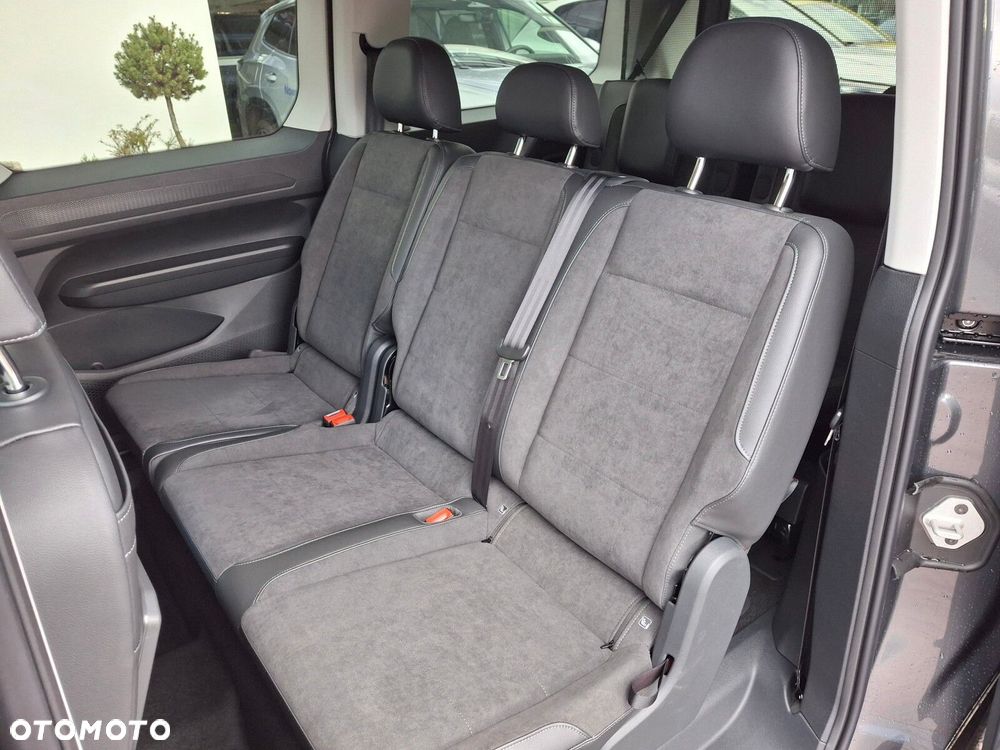 Volkswagen Caddy Maxi 2.0 TDI Style DSG - 22