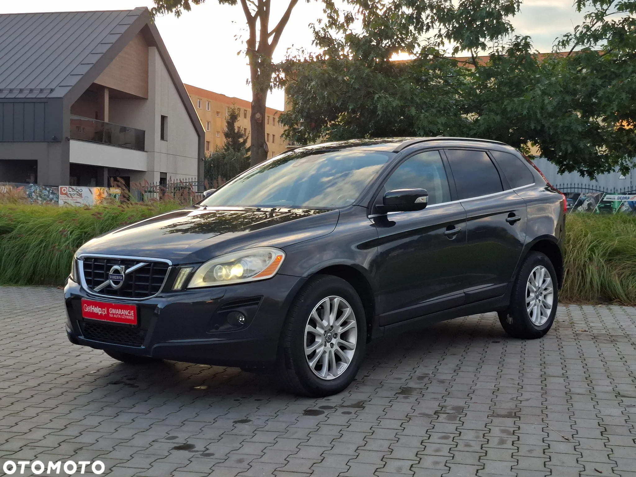 Volvo XC 60 D5 AWD Momentum - 3