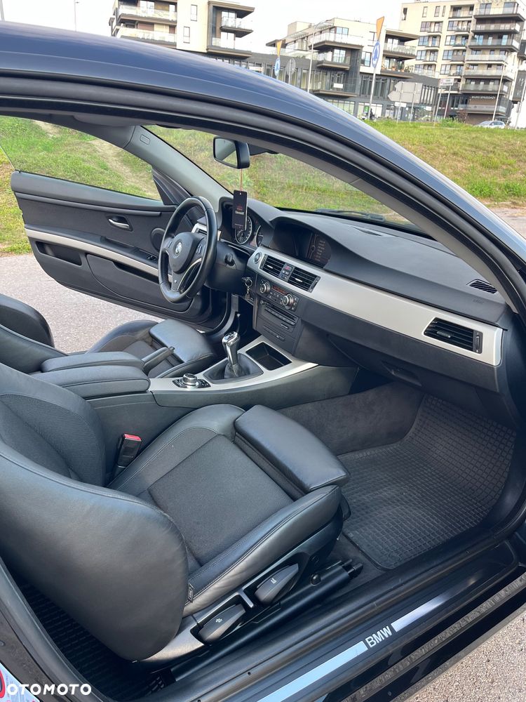 BMW Seria 3 320d - 9
