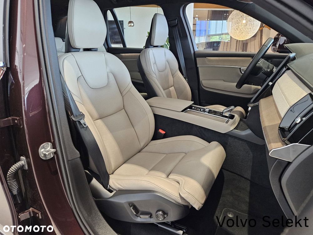 Volvo XC 90 - 28