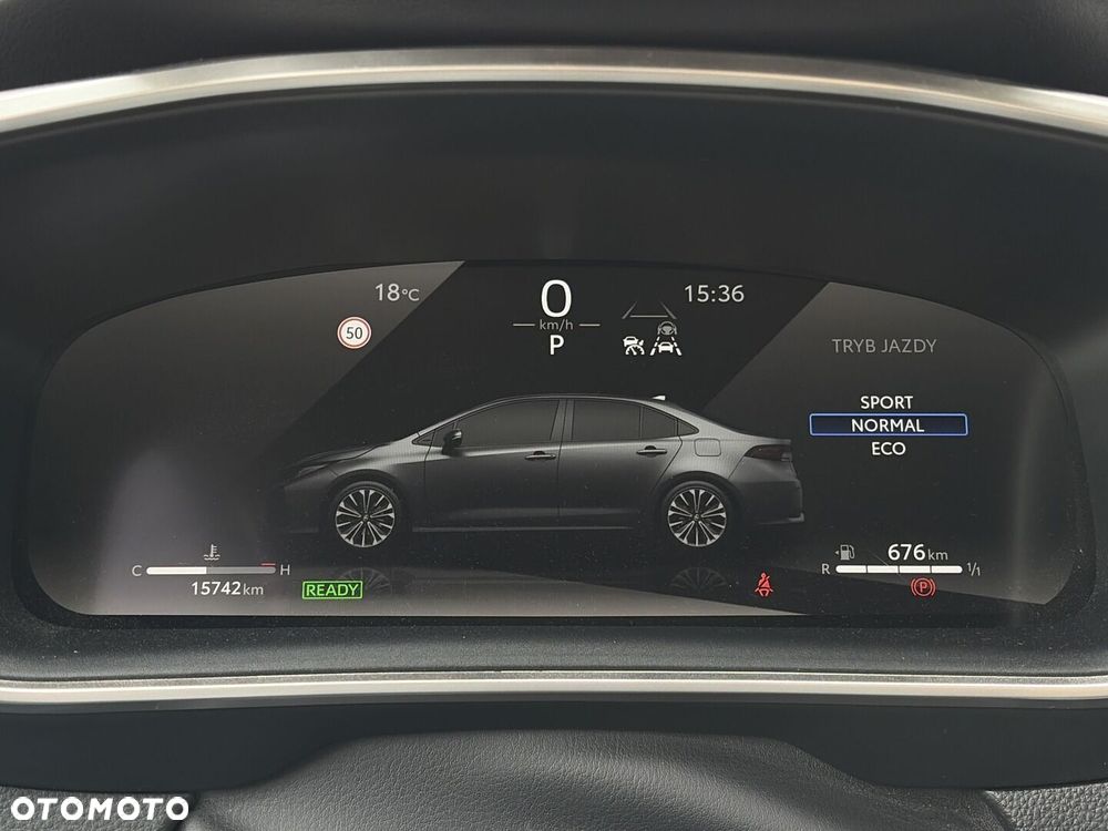 Toyota Corolla 1.8 Hybrid Style - 30
