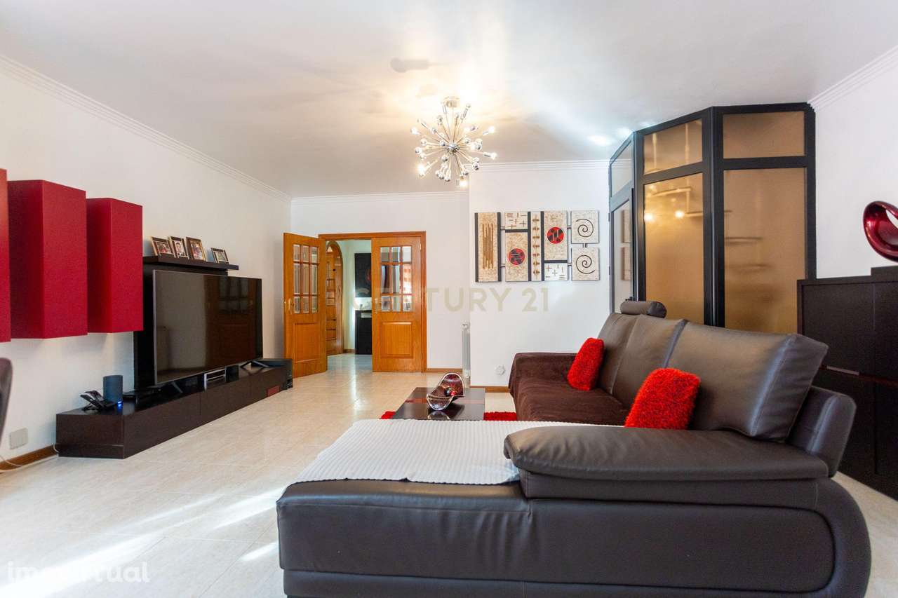 Apartamento T2+1 Duplex com elevador - Grande imagem: 3/40