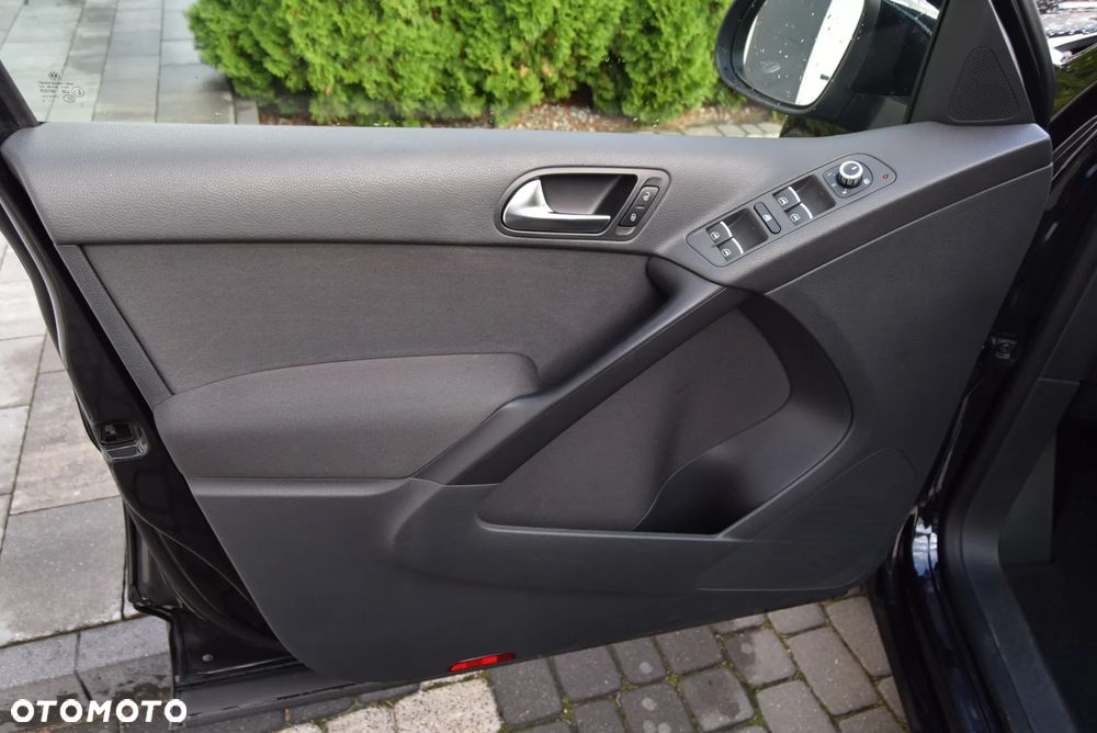 Volkswagen Tiguan 1.4 TSI Sport&Style - 19
