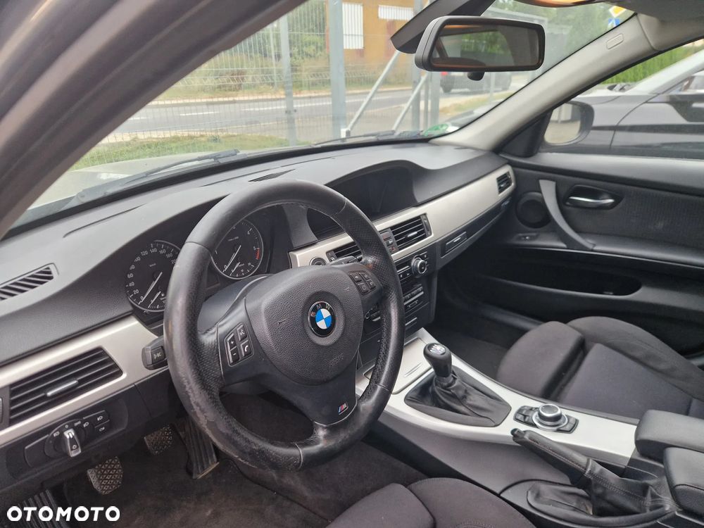 BMW Seria 3 320d - 7