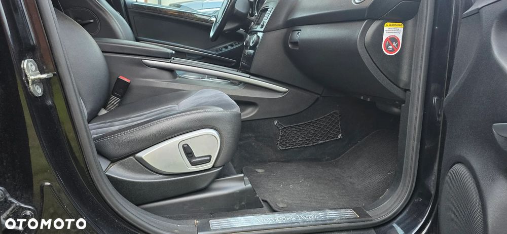 Mercedes-Benz ML 350 4-Matic - 31