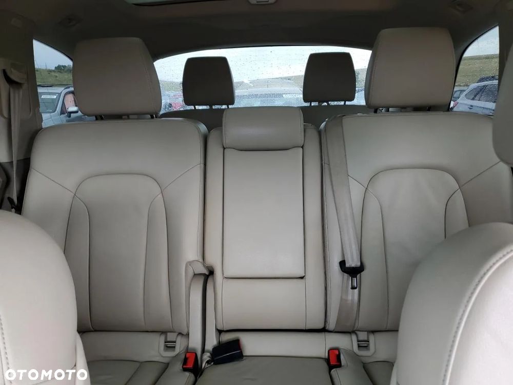 Audi Q7 - 9