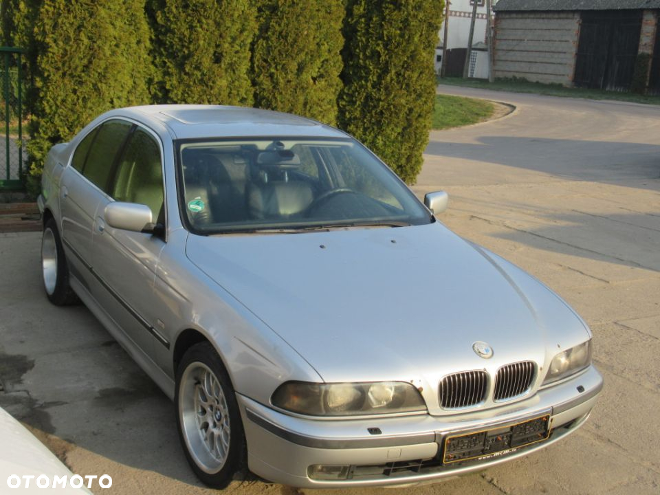 BMW Seria 5 - 12