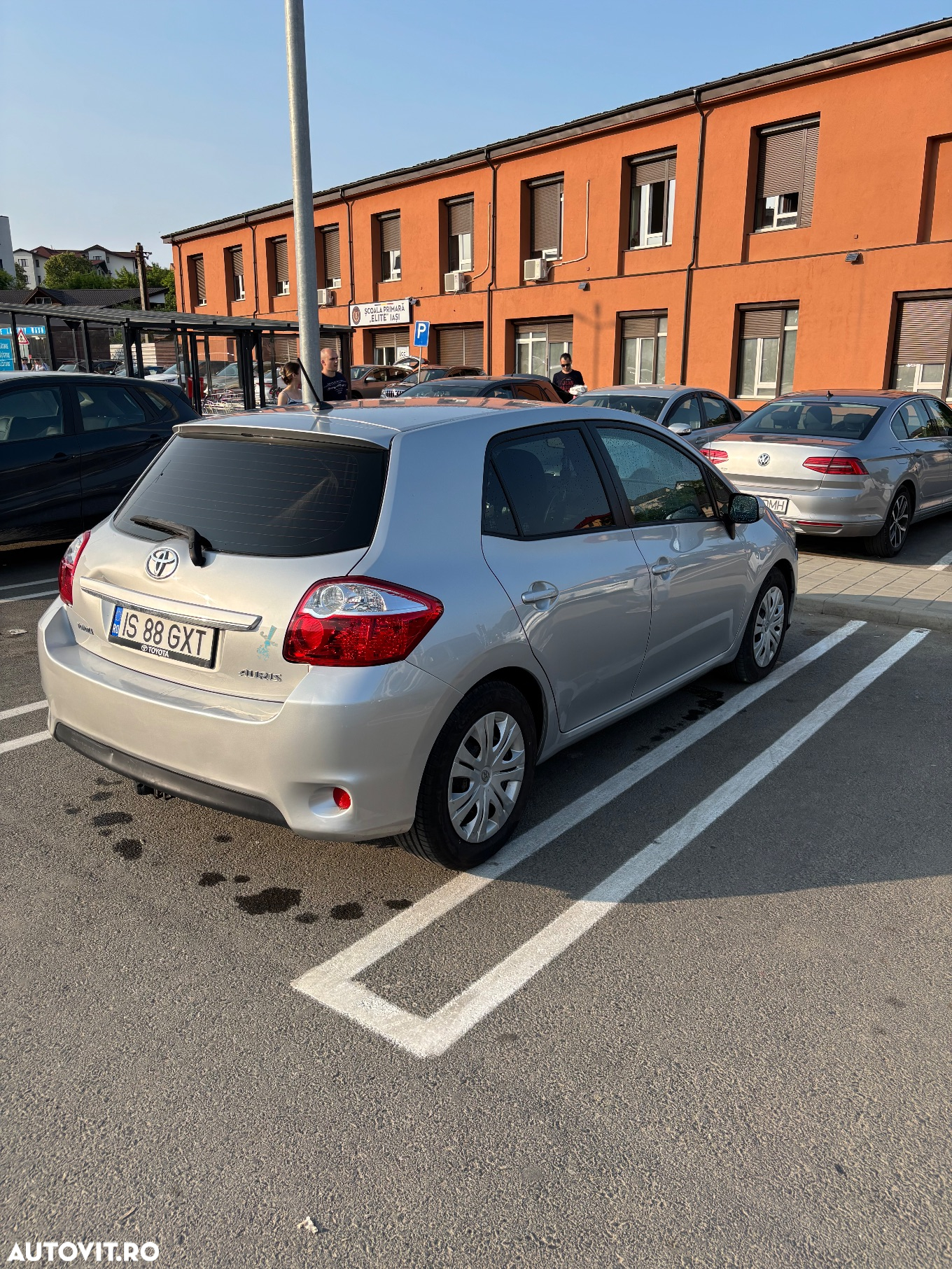 Toyota Auris 2.0 D-4D DPF Sol - 6