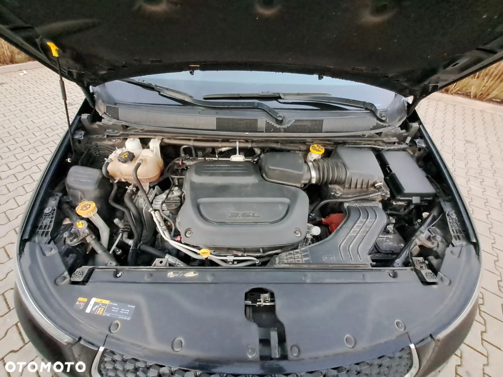 Chrysler Pacifica - 9