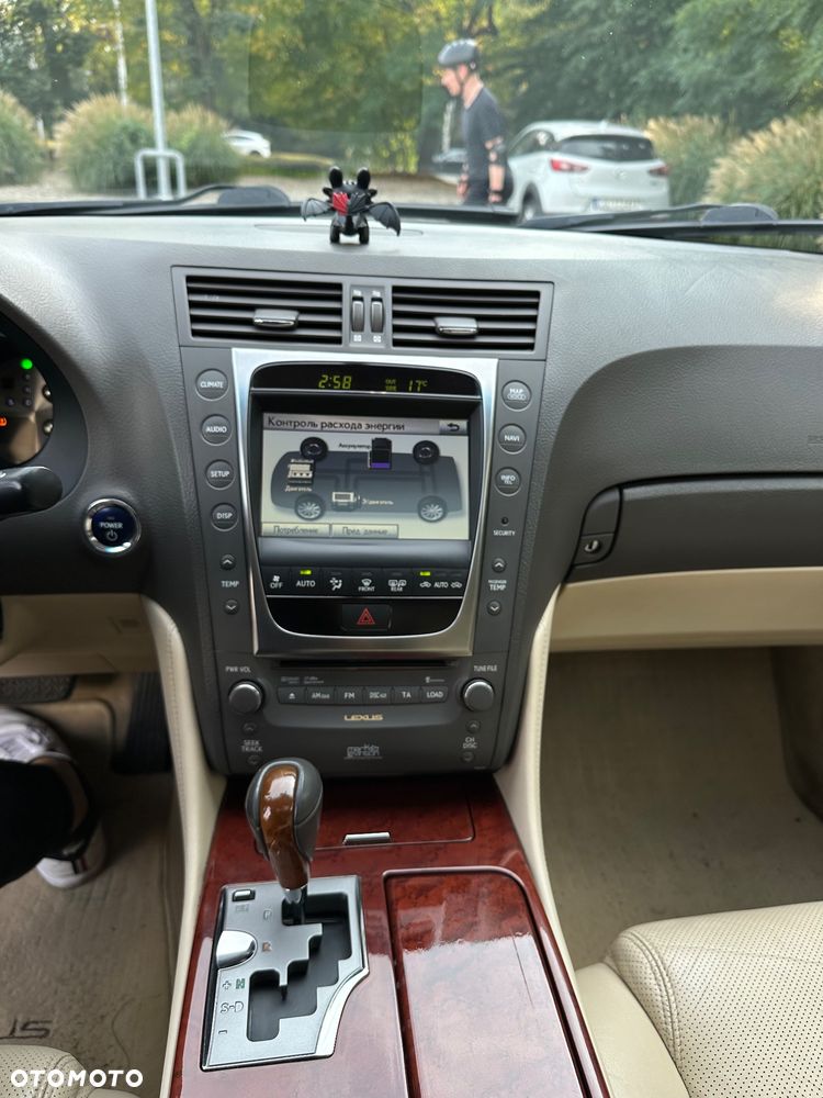 Lexus GS - 21