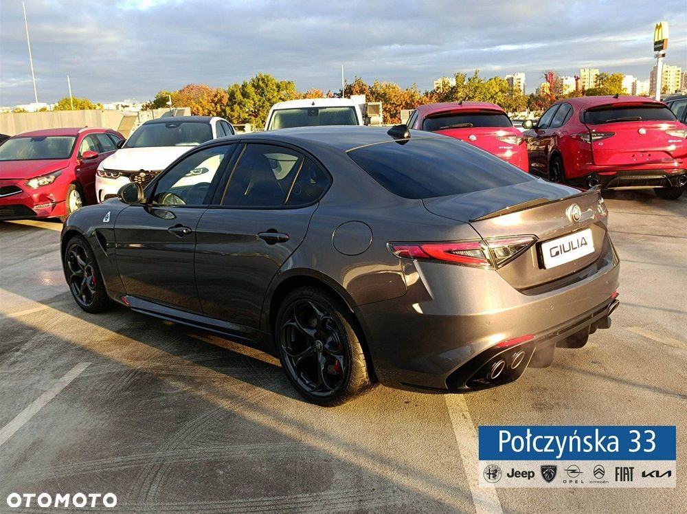 Alfa Romeo Giulia - 15