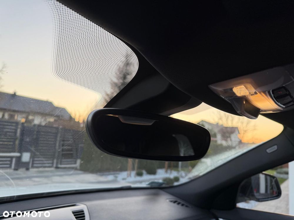 BMW X2 sDrive18i GPF M Sport X - 40