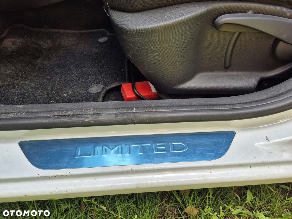 Renault Clio 2015 photo 3