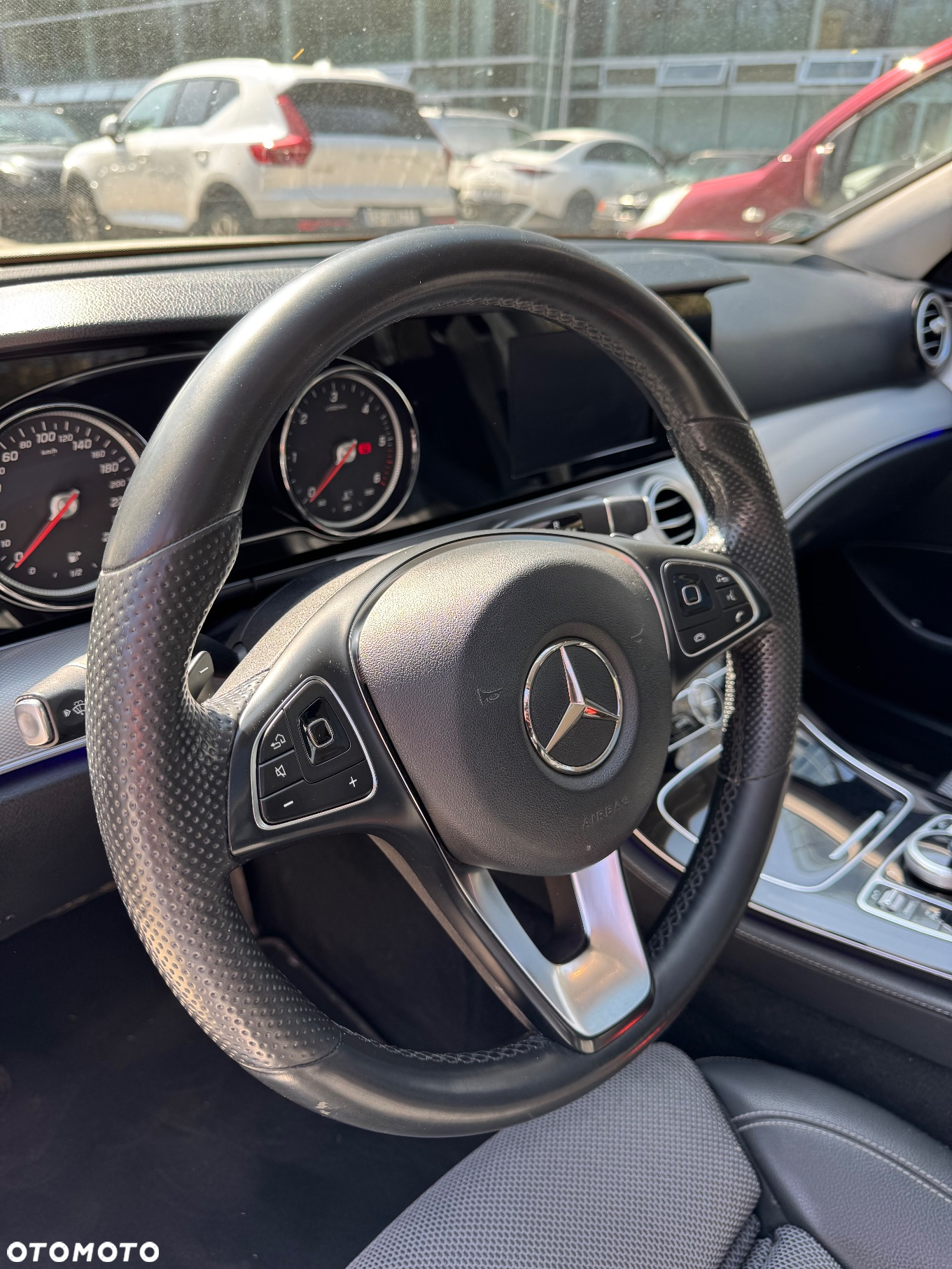 Mercedes-Benz Klasa E 220 d 9G-TRONIC - 10