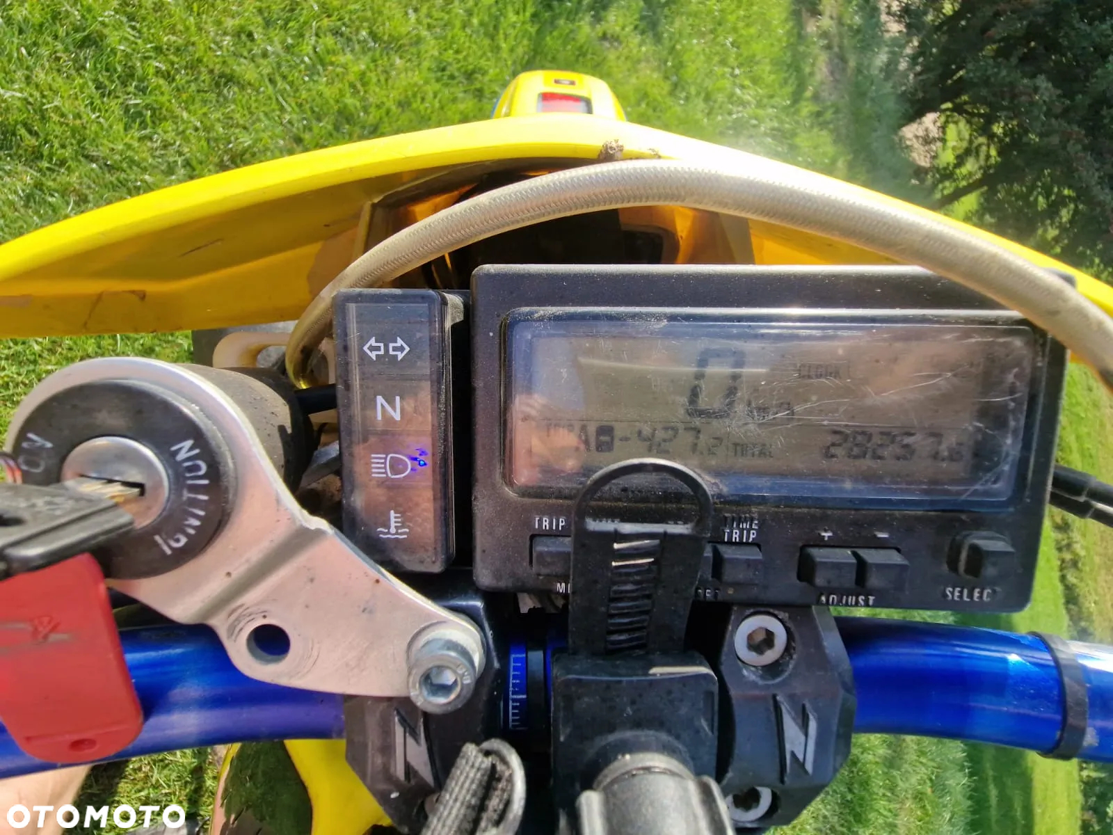 Suzuki DR-Z - 8