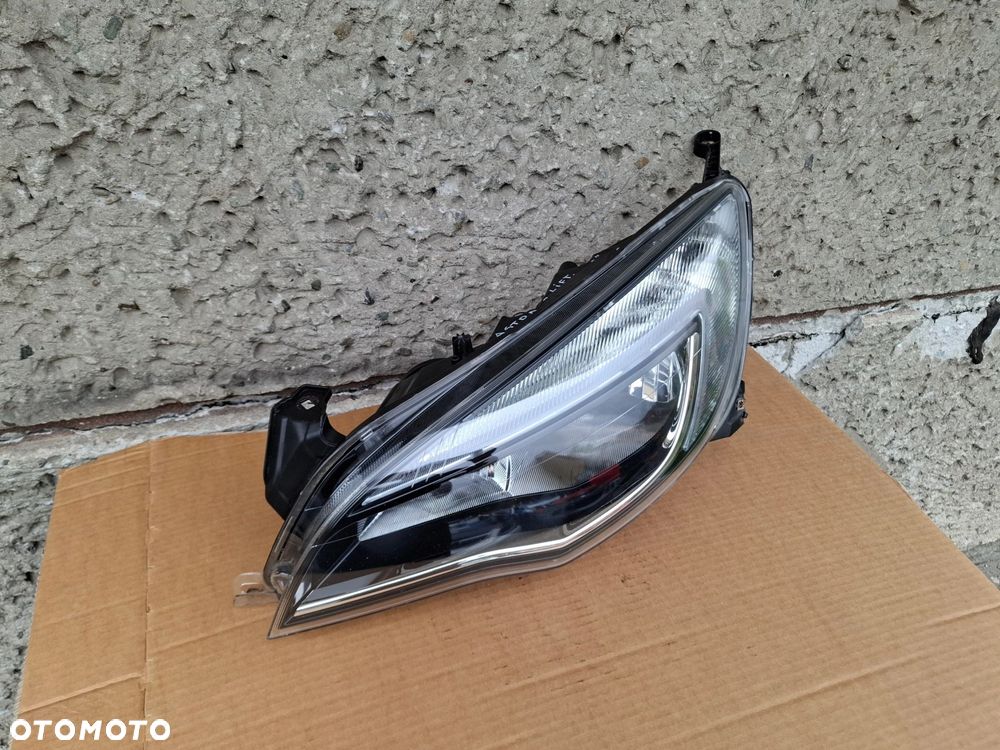 LAMPA PRZEDNIA LEWA OPEL ASTRA IV J LIFT - 8