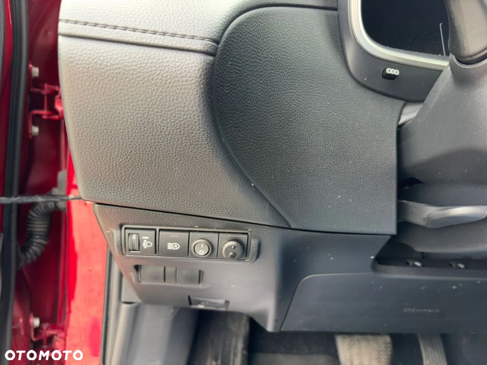 Toyota Corolla Cross 2.0 Hybrid Comfort - 12