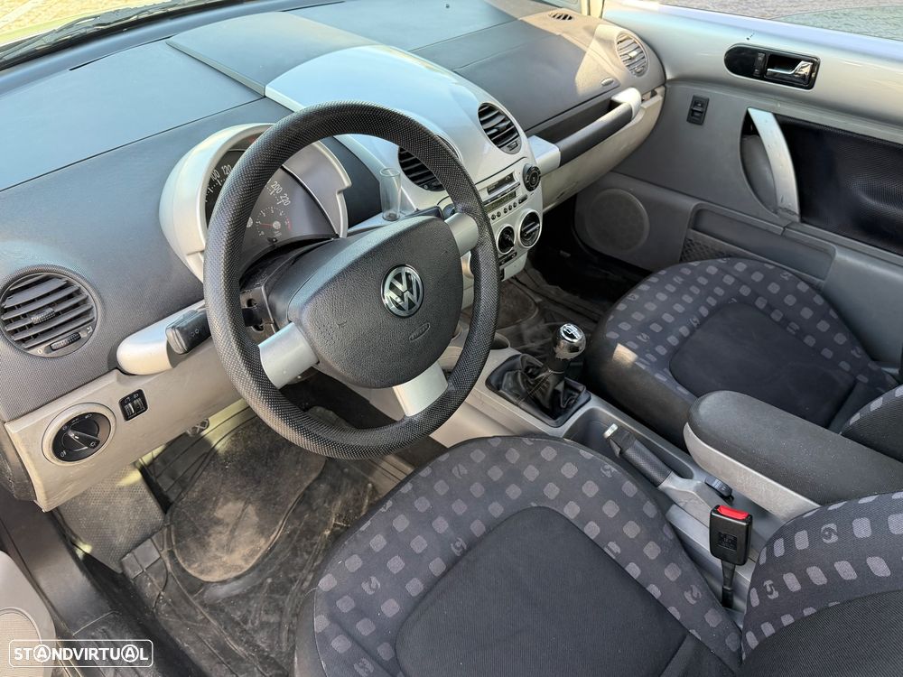 VW New Beetle 1.9 TDi Highline - 28