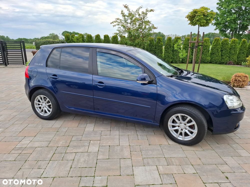 Volkswagen Golf 1.6 Tour Edition - 24