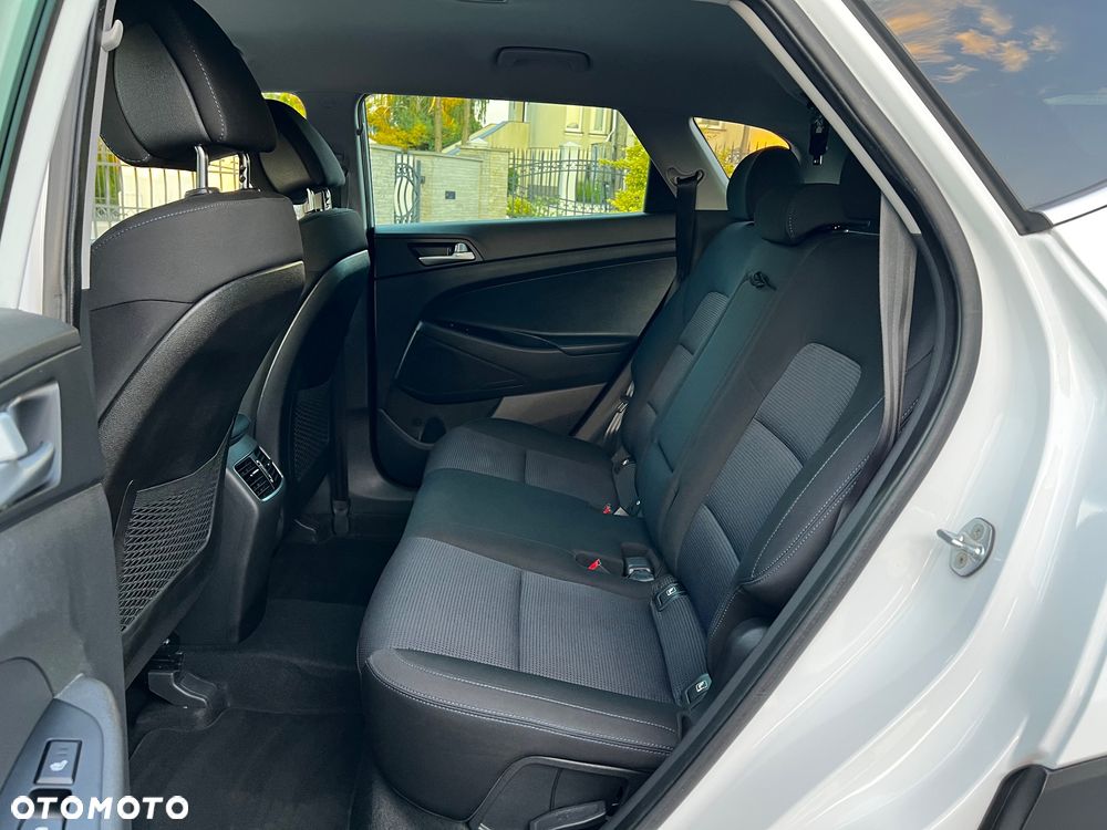 Hyundai Tucson blue 1.6 GDi 2WD Navi - 24