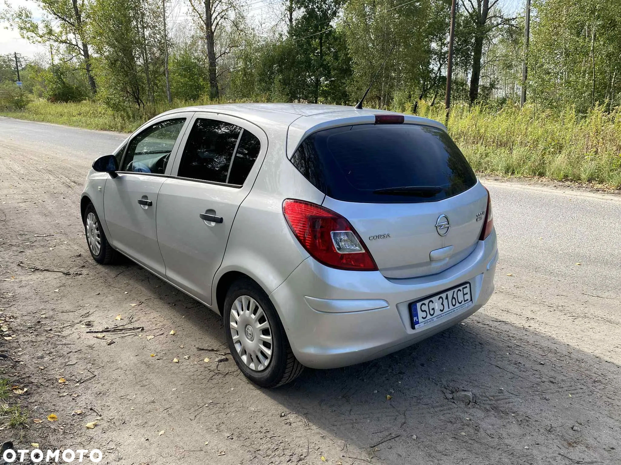 Opel Corsa 1.3 CDTI Essentia ecoFLEX - 2