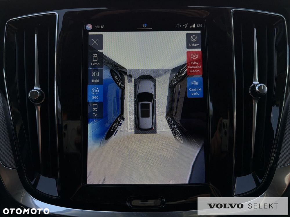 Volvo V60 Cross Country - 28