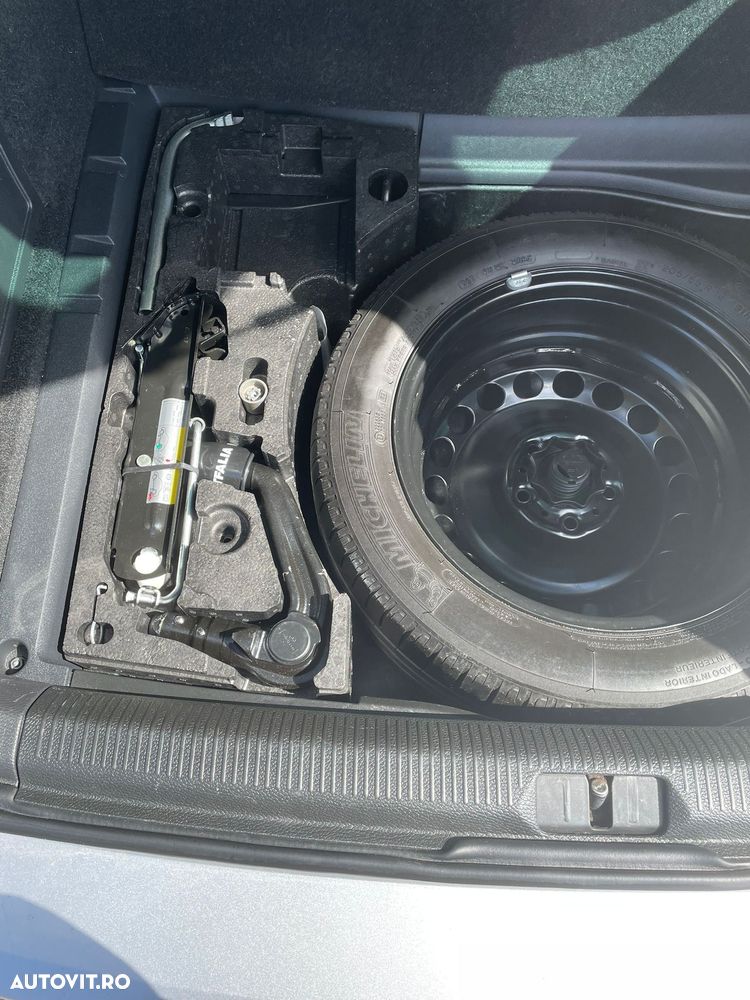 Volkswagen Passat 1.4 TSI DSG Sportline - 12