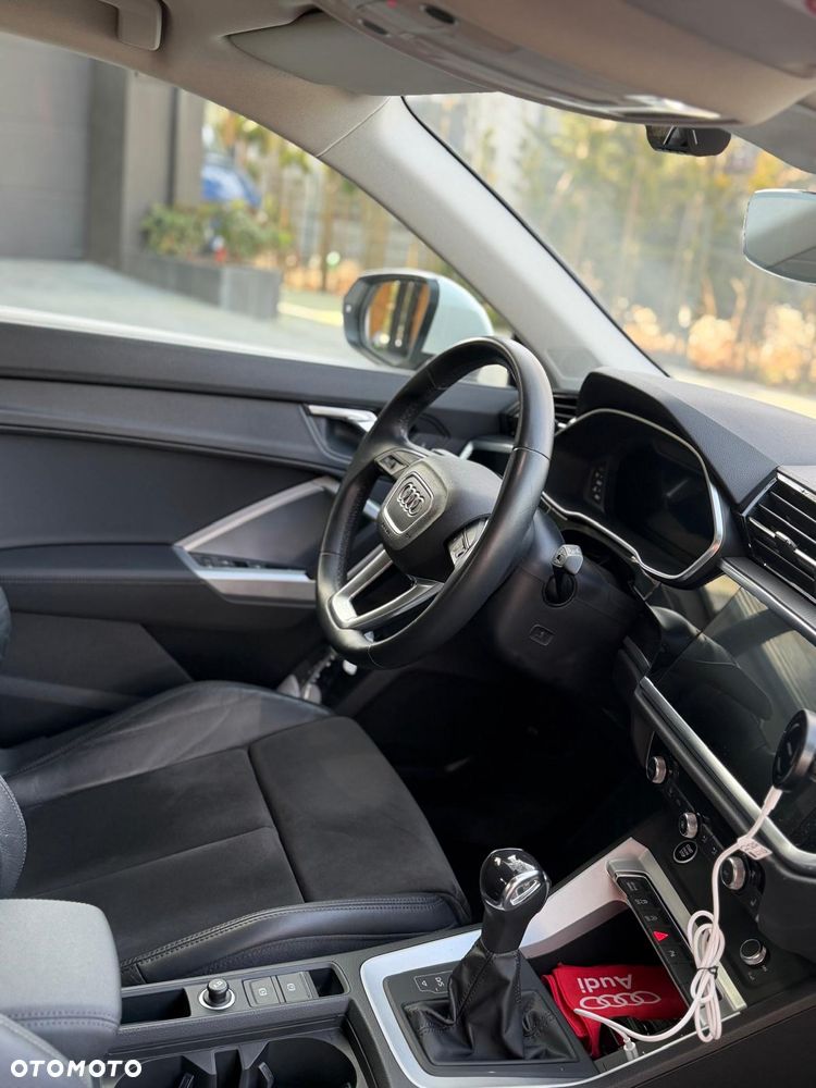 Audi Q3 Sportback - 16