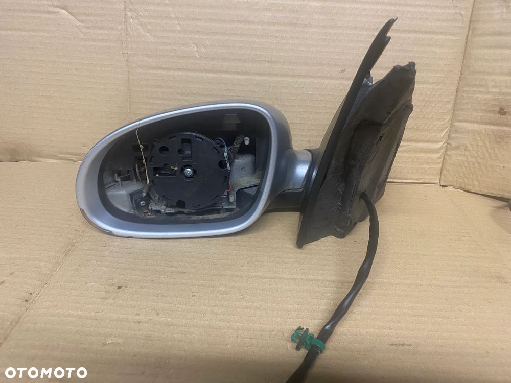 LUSTERKO LEWE 7PIN VOLKSWAGEN VW GOLF V 425201 - 1