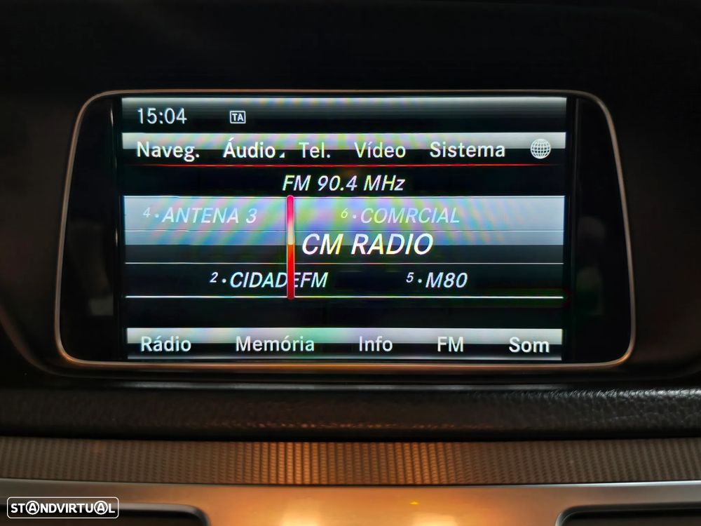 Mercedes-Benz E 300 Bluetec Hybrid Avantgarde - 18