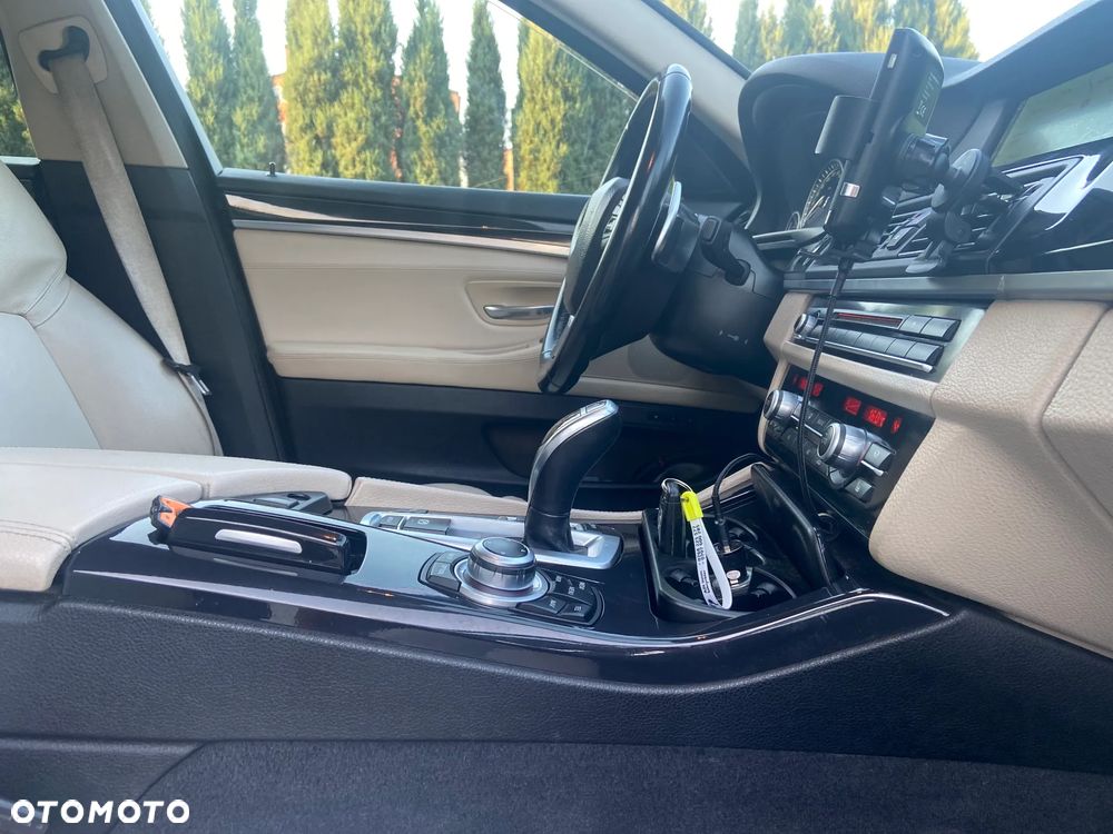 BMW Seria 5 520d - 9