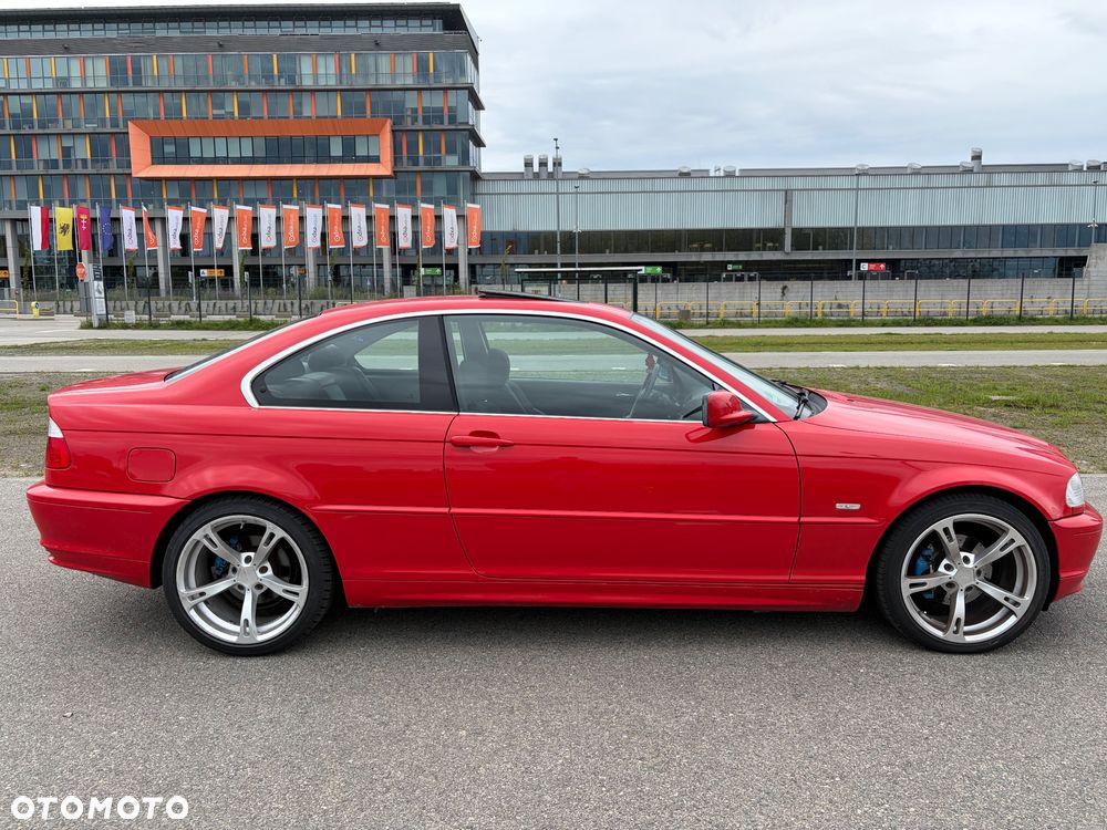 BMW Seria 3 323i - 7