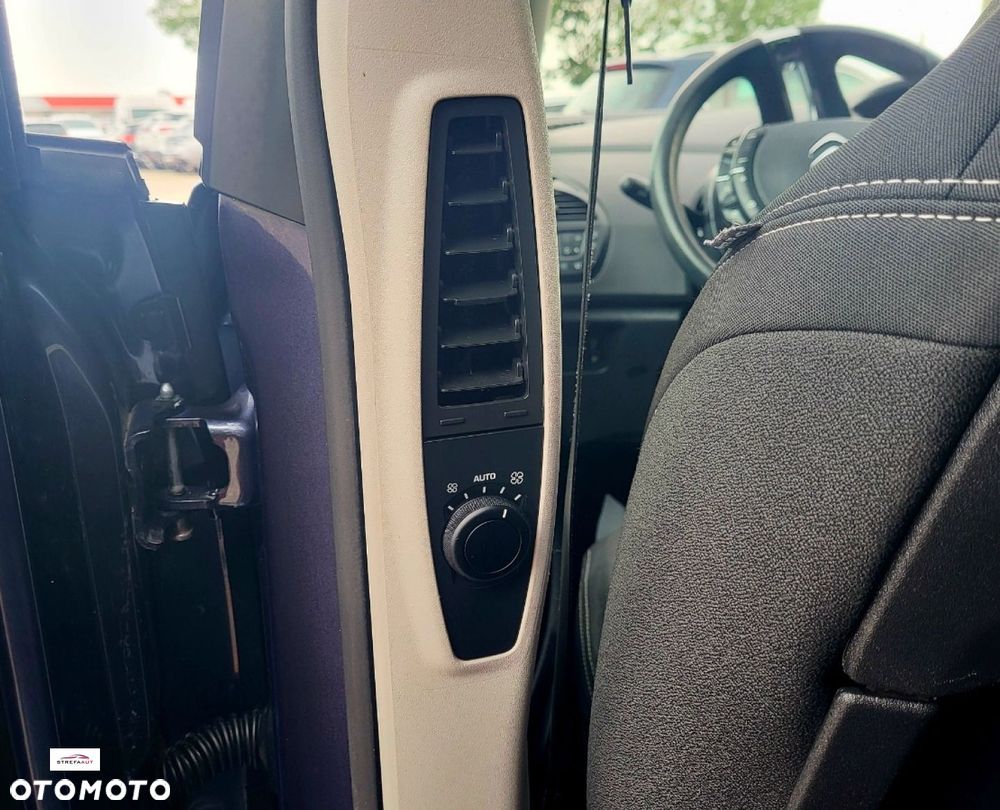 Citroën C4 Grand Picasso - 13