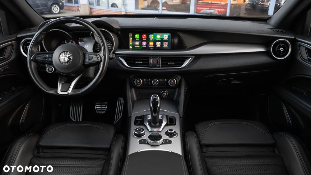 Alfa Romeo Stelvio 2.0 Turbo Veloce Q4 - 12