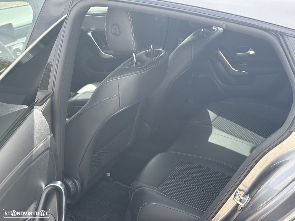 Mercedes-Benz CLA 180 d 8G-DCT Edition Progressive Line - 7